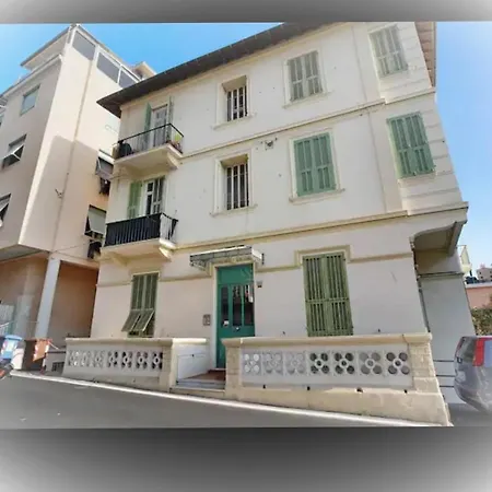 Frida Apartment Sanremo